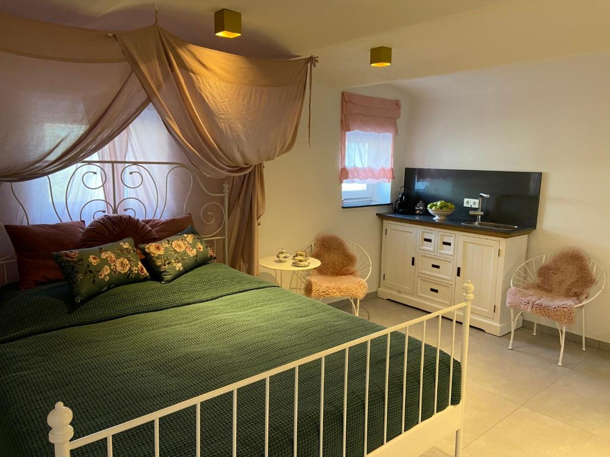 Luxus Ferienwohnung Mit Whirlpool Runkel エクステリア 写真